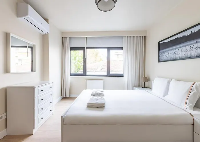 Appartement Modern Prime Location 1bed Bright Home! #243 *